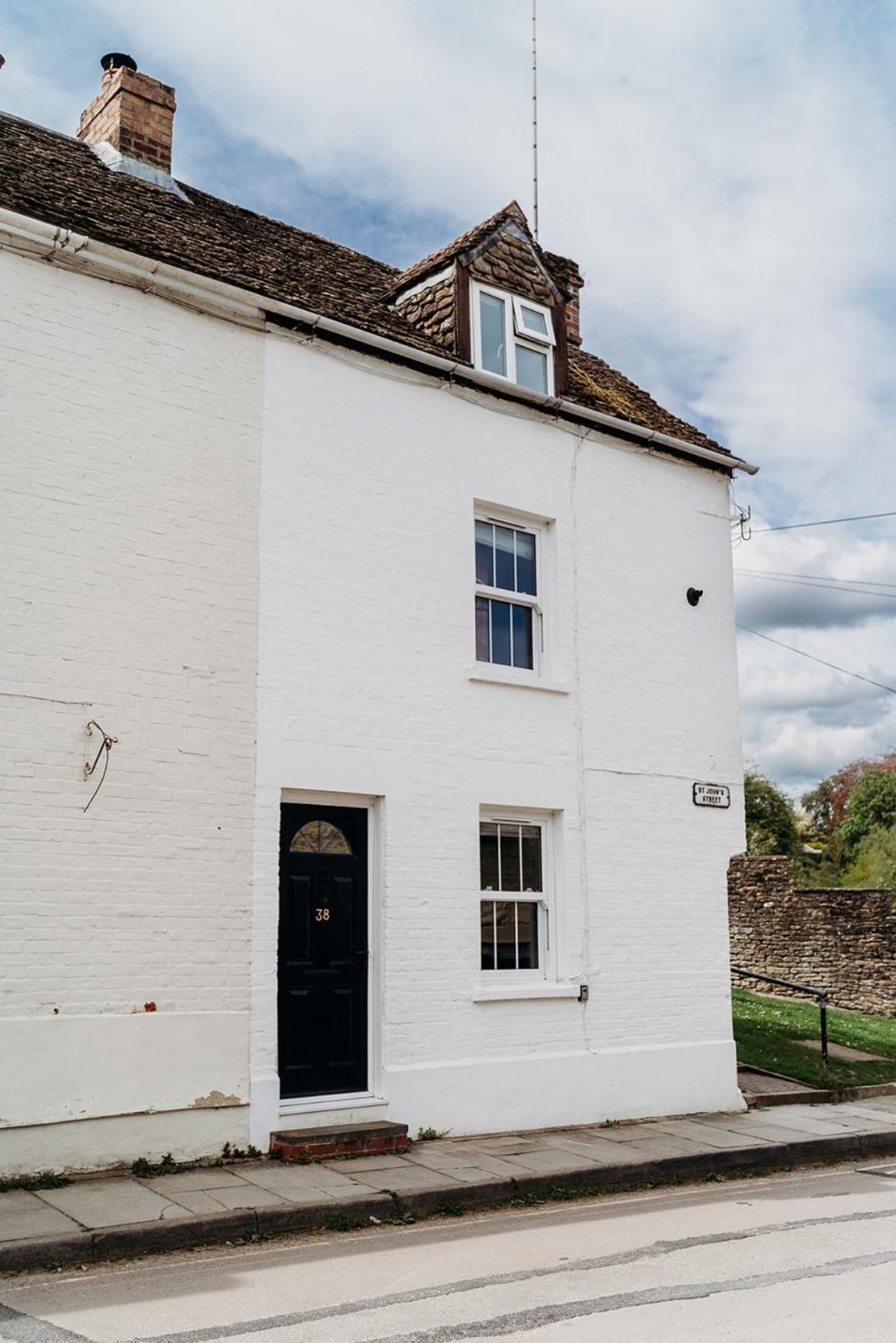 Stunning 2Bd In The Heart Of Malmesbury! Vila Exterior foto