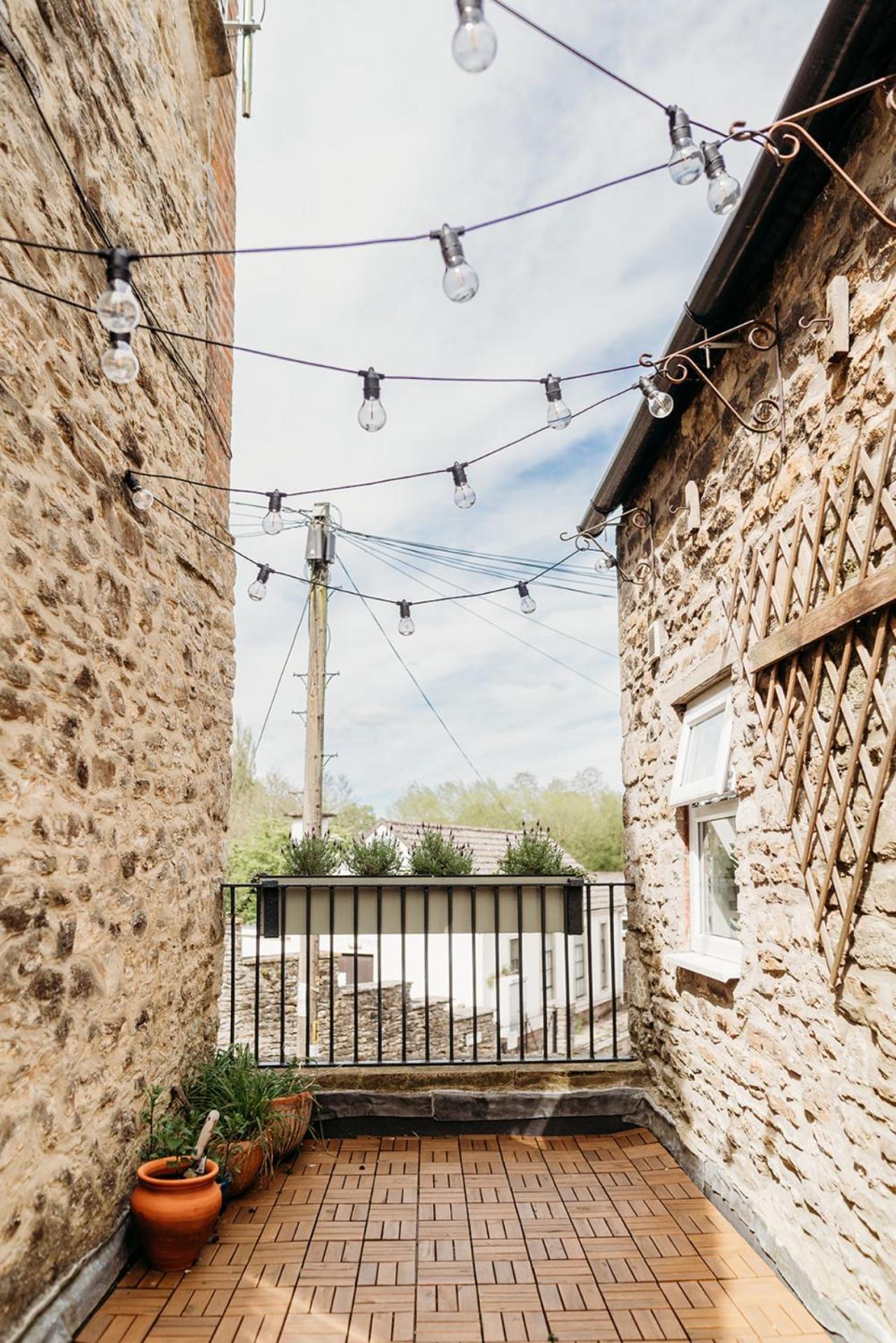Stunning 2Bd In The Heart Of Malmesbury! Vila Exterior foto